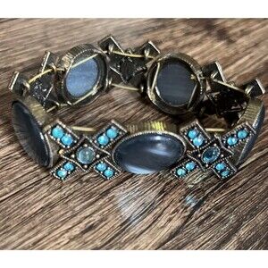 Fabulous Vintage Chunky Turquoise Blue Women’s Elasticated Bracelet